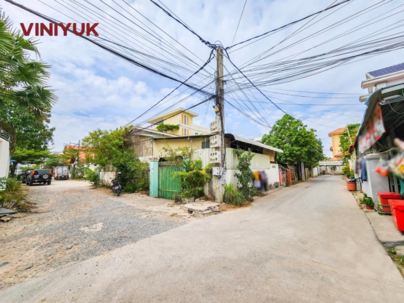 Prime Residential Land in Sen Sok Growth Zone