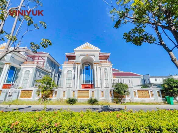 Luxury Spaced Living in Borey Vimean Phnom Penh