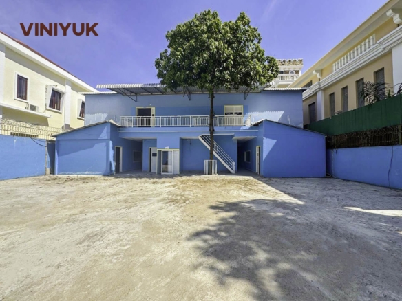 Prime Commercial Plot in Central Toul Kork