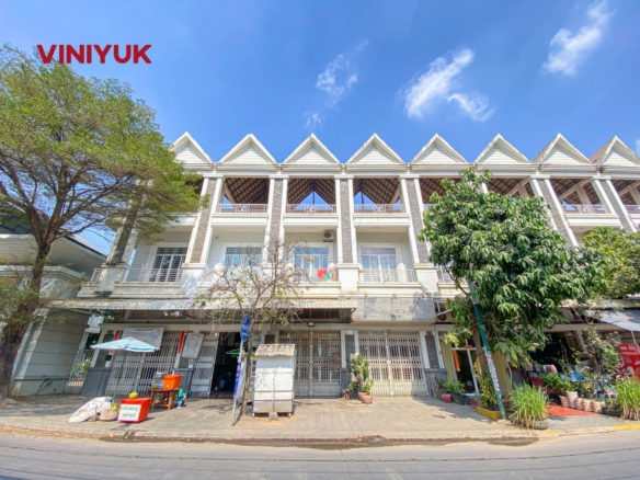 Business Shophouse in Chhouk Meas