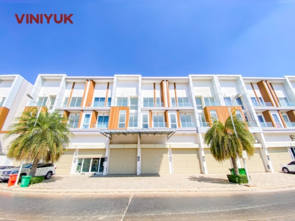 Shophouse Pair in Orchidée Pochentong