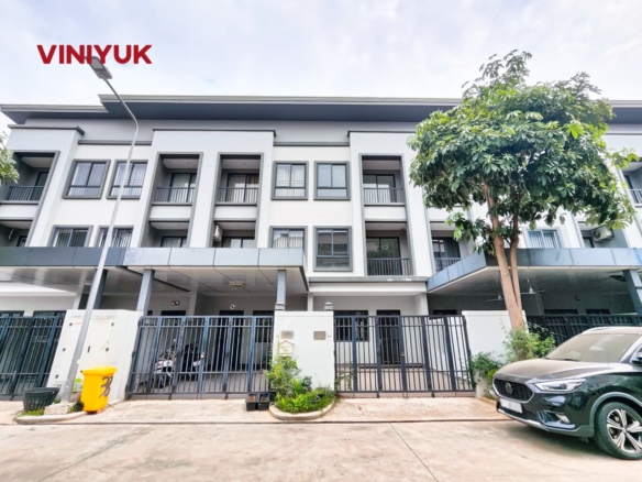Modern LA Link Villa in Borey Chip Mong