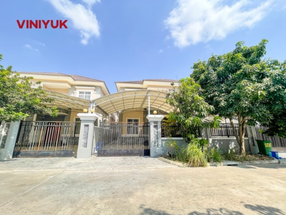 Pristine Twin Villa in Prime Sen Sok