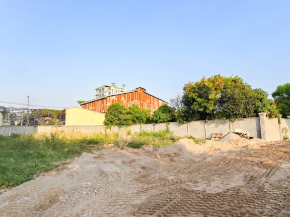 Prime 600m² Lot in Tuol Sangke
