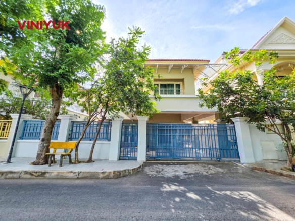 Exclusive Gated Villa in Toul Kork