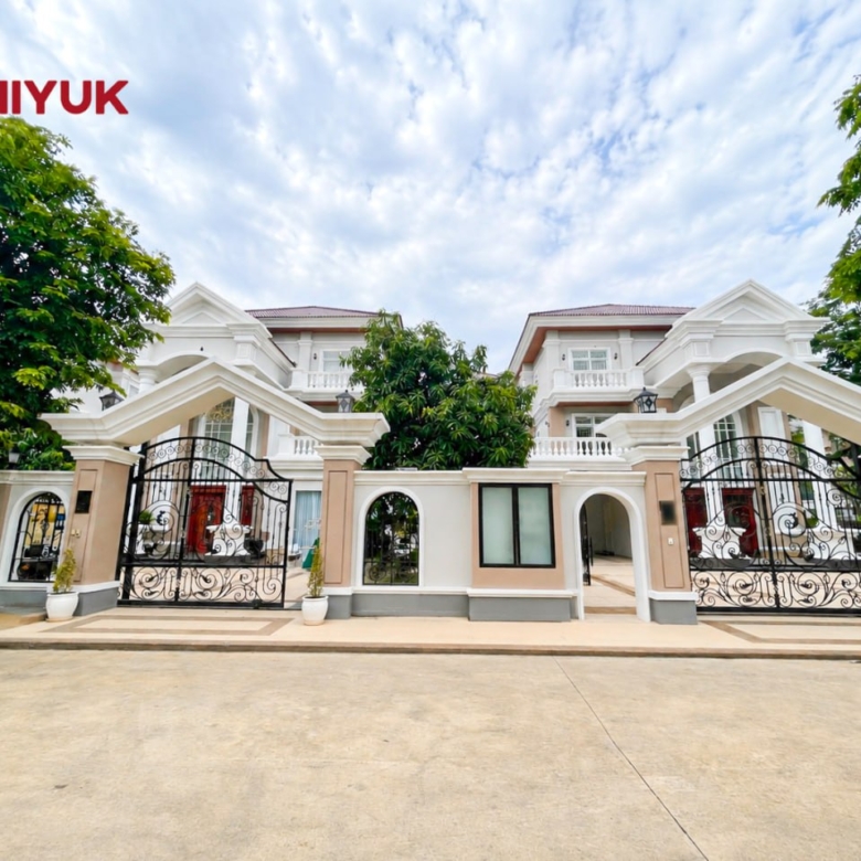 780