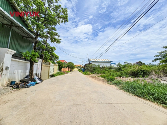 Massive Sen Sok Plot Near Borey Sakura