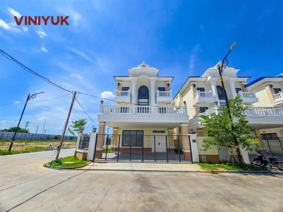 Brand New Corner Single Villa Urgent Sale