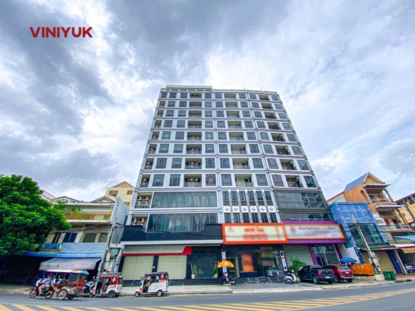 Massive 38-Bedroom Building for Rent