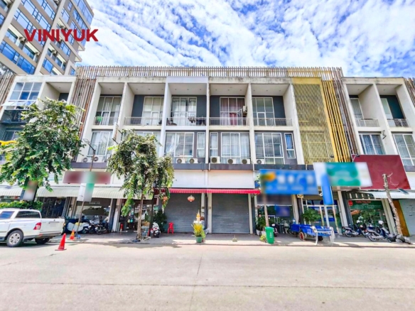 Prime Modern Shophouse In Vibrant Sen Sok