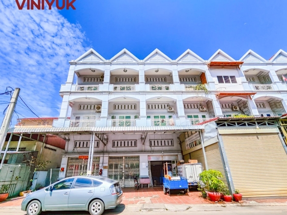 Budget-Friendly Prime Shophouse in Russey Keo