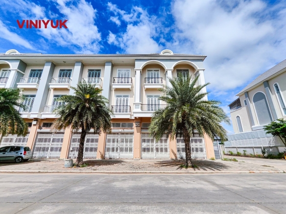 Prime Shophouse in Borey Phnom Penh Thmey