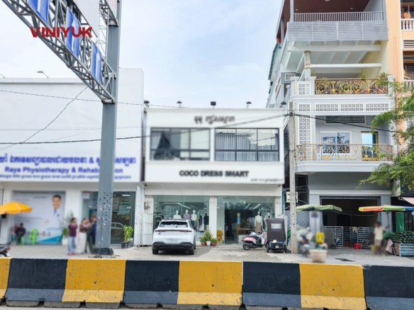 High-Return Twin Shophouse on Monireth Boulevard