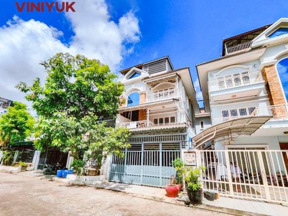 Unbeatable Value Twin Villa in Prime Russey Keo